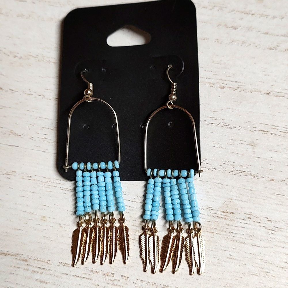 😻 3 For $15 Baby Blue Beaded Boho Style Dangles With Lots Of Feather Charms